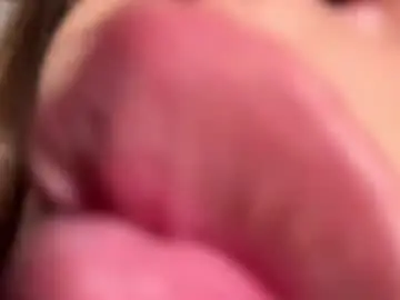 Chaturbate Live Sex of helgadaoud