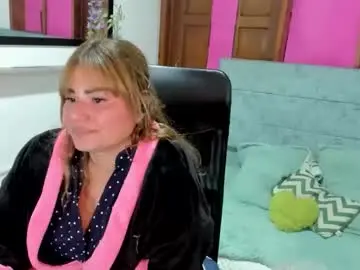 Chaturbate Free Live Porn of julieta_star69