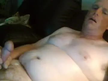 Chaturbate Live Sex Cam of lovetocum37