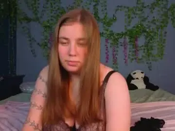 Chaturbate Free Live Porn of boobsyygirl