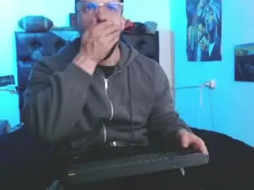 Chaturbate Watch Live Sex Cams of brad_hot_boy