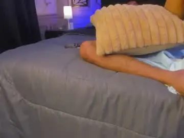 Chaturbate Live Sex Cam of hunterwest06