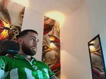 Chaturbate Private Sex Chat of luke_davis01