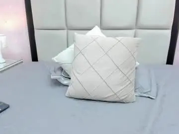 Chaturbate Adult Video Chat of raven_luxx