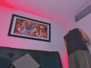Chaturbate Live Porn of master_orion