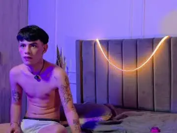Chaturbate Sex Cam of zeyn_smith
