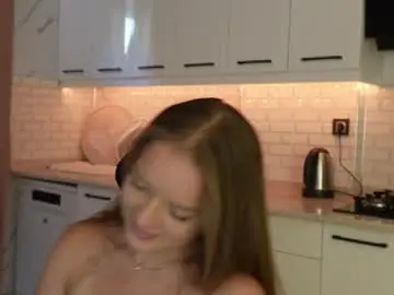 Chaturbate Live Sex Cam of lunaaaura