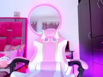 Chaturbate Best live sex cam show of isa_lovestory