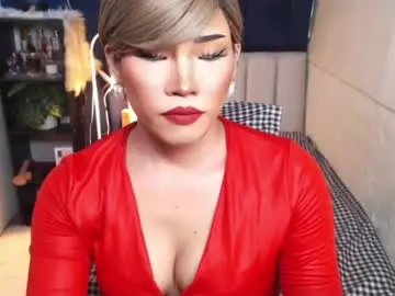 Chaturbate Live Porn of lovelysugar18