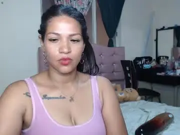 Chaturbate Live Porn of makennaa_1