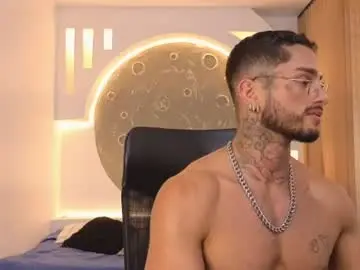 Chaturbate Nude Webcam of alanrodgers2_0