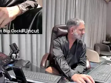Chaturbate Live Sex Cam of alpha_uk_boss