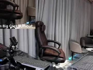 Chaturbate Best live sex cam show of alpha_uk_boss