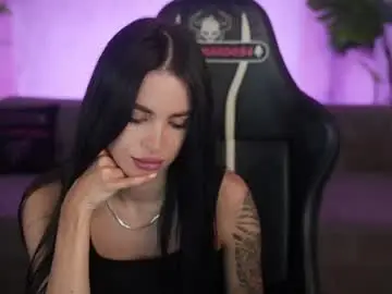 Chaturbate Nude Webcam of kira0541