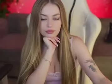 Chaturbate Live Sex Cam of kira0541