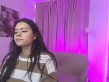 Chaturbate Live Sex Cam of nina_cohen