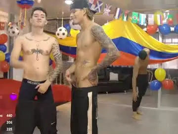 Chaturbate Free Porn Cam of boysgang_sex