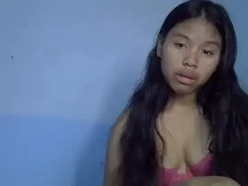 Chaturbate Live Sex Cam of emiehottie