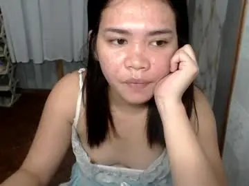 Chaturbate Live Sex Cam of school_babe19