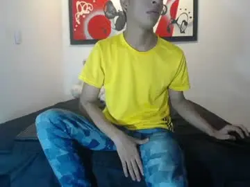 Chaturbate Private Sex Chat of andrescoll25