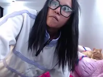 Chaturbate Live Sex of devi_black_13_