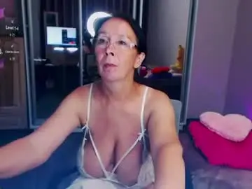 Chaturbate Nude Webcam of celine_faer1