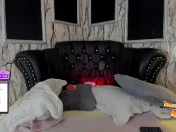 Chaturbate Live Sex of adelinemoretti