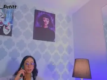 Chaturbate Live Sex Cam of gabypetit