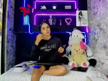 Chaturbate Live Sex Cam of lucy_unlimited