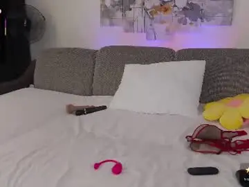Chaturbate Live Sex Cam of sheilaryan