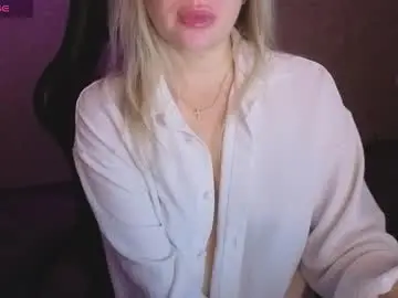 Chaturbate Live Sex of lisenok26