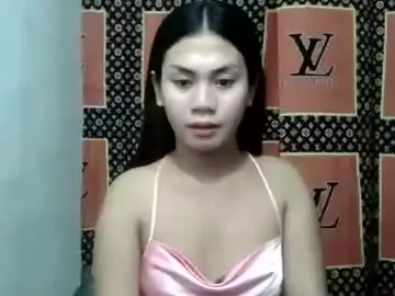 Chaturbate Nude Webcam of pinayloving_bella