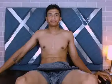 Chaturbate Watch Live Sex Cams of maxwyatt_1