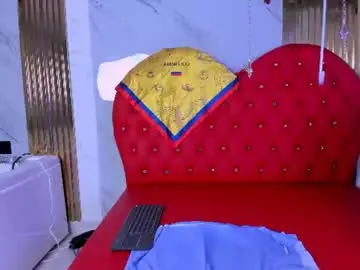 Chaturbate Free Porn Cam of eimy_skinny