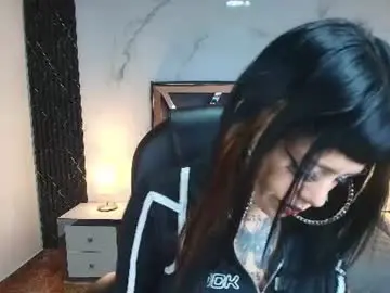 Chaturbate Best live sex cam show of auroradiaz_