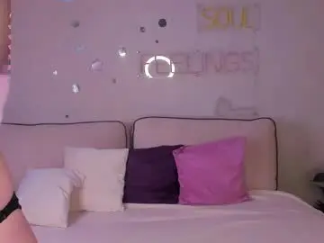 Chaturbate Live Sex Cam of berta_kelly