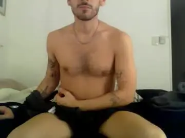 Chaturbate Adult Webcams of maggicboy29