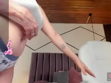 Chaturbate Best live sex cam show of bellaclaiir