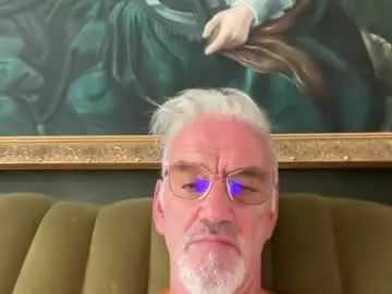 Chaturbate Best live sex cam show of jewlronny
