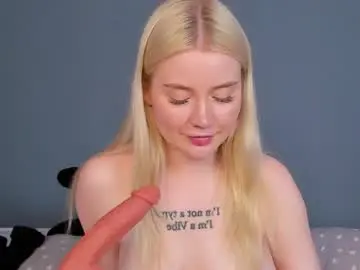 Chaturbate Live Porn of lillie_berry