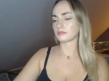 Chaturbate Adult Video Chat of scarlettxblonde