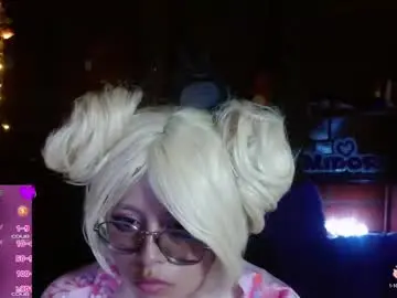 Chaturbate Free Porn Cam of midoriquinn
