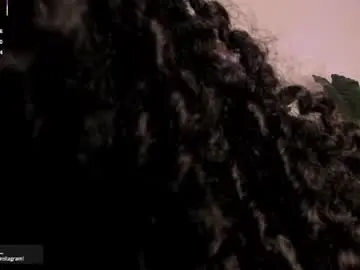 Chaturbate Live Sex Cam of miss_curazao