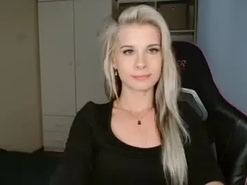 Chaturbate Watch Live Sex Cams of kristineamore