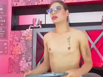 Chaturbate Best live sex cam show of camila_bella_