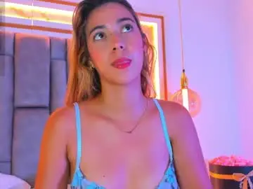Chaturbate Live Sex Cam of hannabronw
