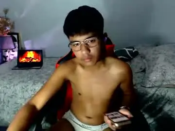 Chaturbate Adult Video Chat of yourseaman_minato