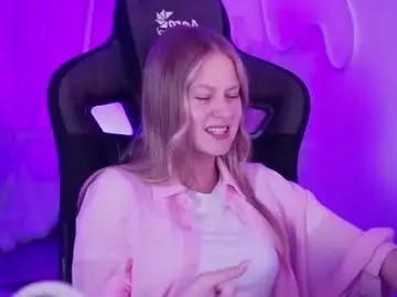 Chaturbate Free Live Porn of evemundie