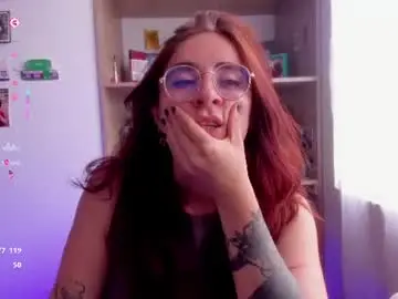 Chaturbate Watch Live Sex Cams of linda_giggle