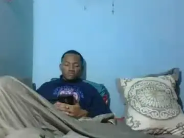 Chaturbate Free Porn Cam of vanille6006